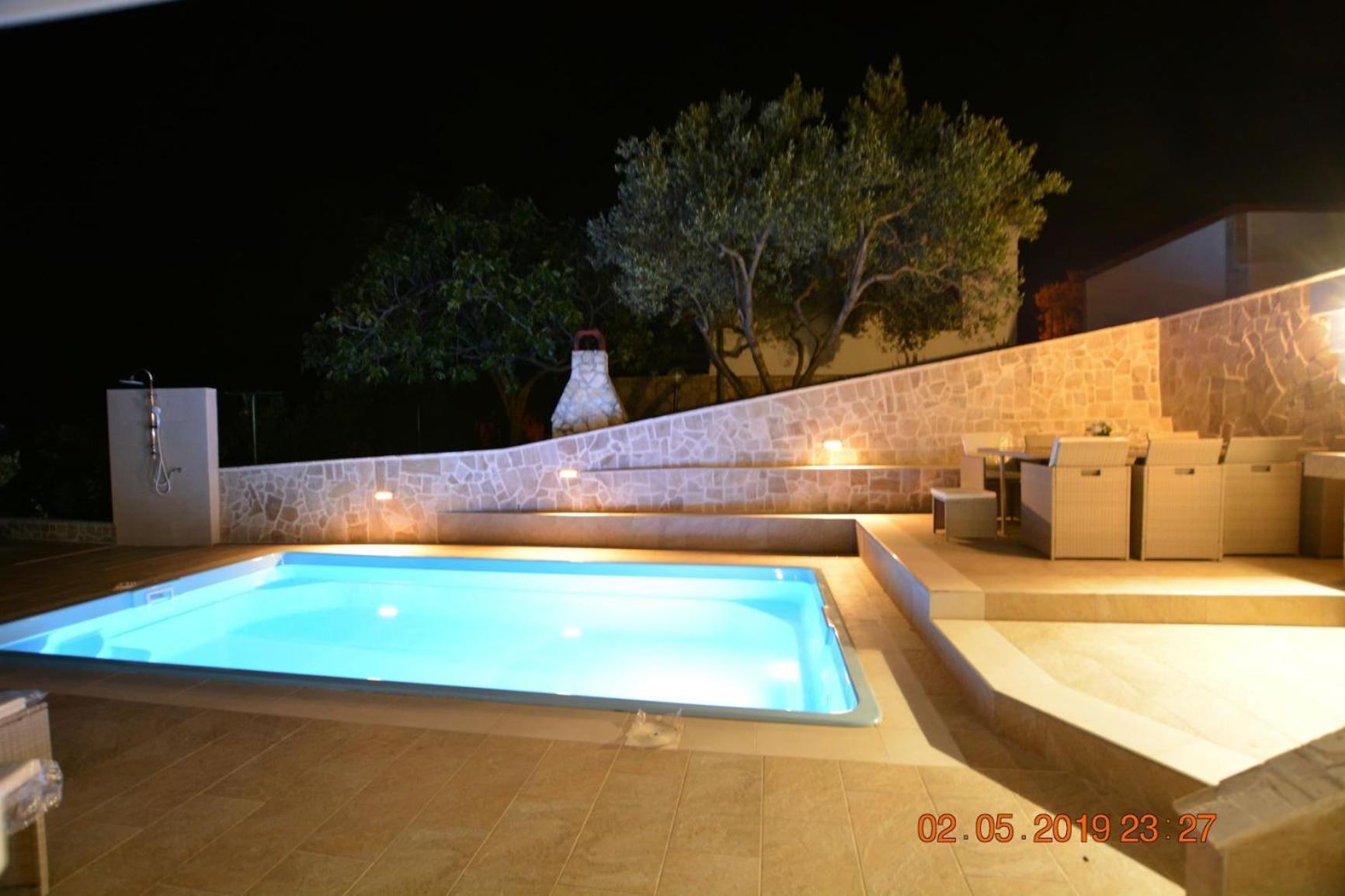 Sealodge - Luxe Villa, Private Pool, Mooring, Parking, Sea & Mountain View, At 150 M From Idyllic Private Beach Rogač Extérieur photo