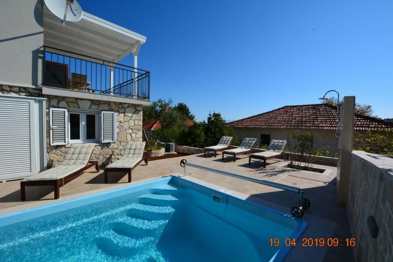 Sealodge - Luxe Villa, Private Pool, Mooring, Parking, Sea & Mountain View, At 150 M From Idyllic Private Beach Rogač Extérieur photo