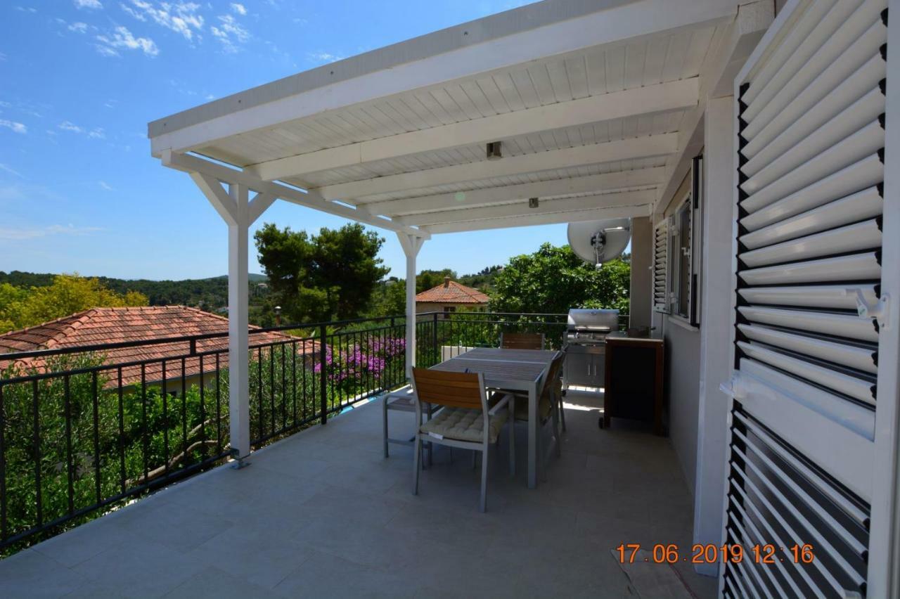 Sealodge - Luxe Villa, Private Pool, Mooring, Parking, Sea & Mountain View, At 150 M From Idyllic Private Beach Rogač Extérieur photo