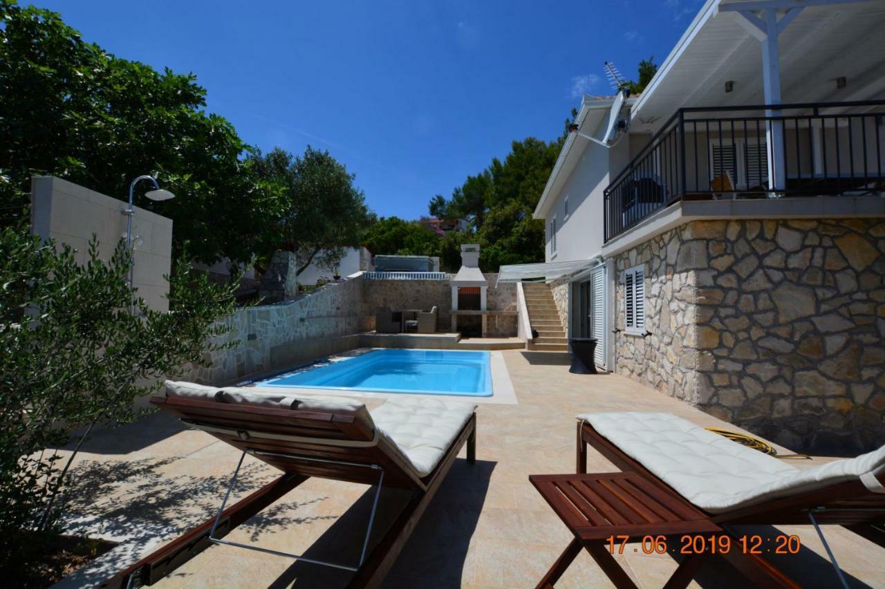 Sealodge - Luxe Villa, Private Pool, Mooring, Parking, Sea & Mountain View, At 150 M From Idyllic Private Beach Rogač Extérieur photo